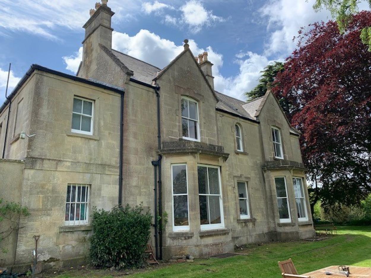 We have just completed an external painting and repairs project to the main farm house at Inglesbatch Farm in Bath.